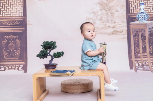 沂源宝宝眼睛肿是什么原因
